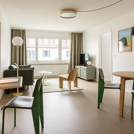 Ema House Serviced Aussersihl * زيورخ