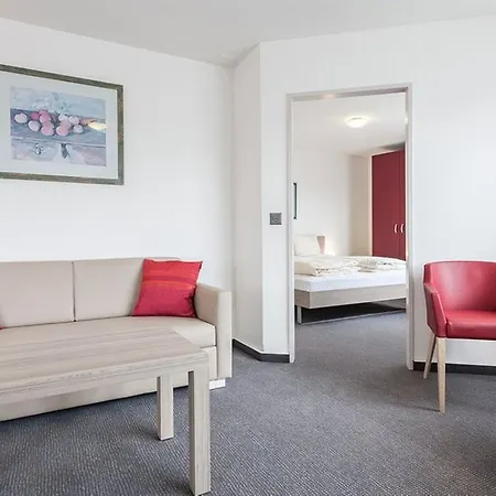 Ema House Serviced Aussersihl Apartmán *