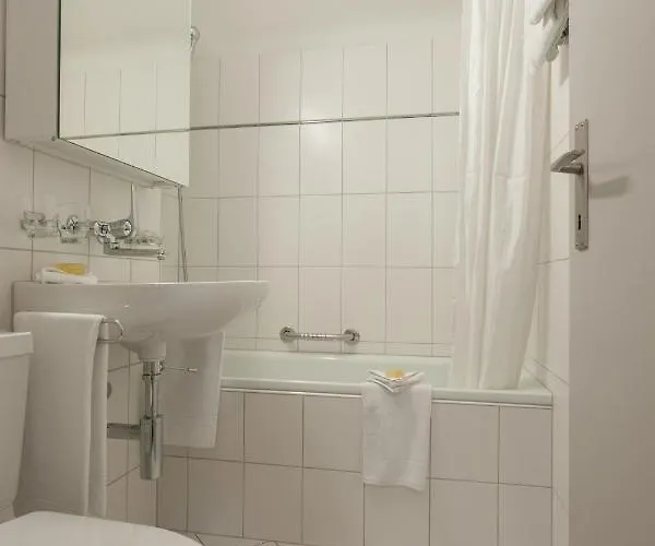 Ema House Serviced Aussersihl Apartamento Zúrich