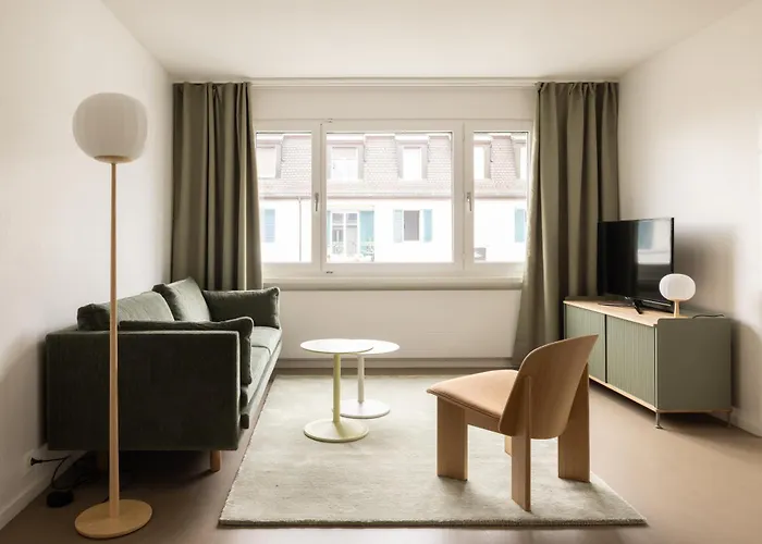 Ema House Serviced Aussersihl Lägenhet *