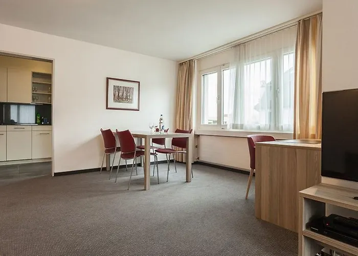 Ema House Serviced Aussersihl * チューリッヒ