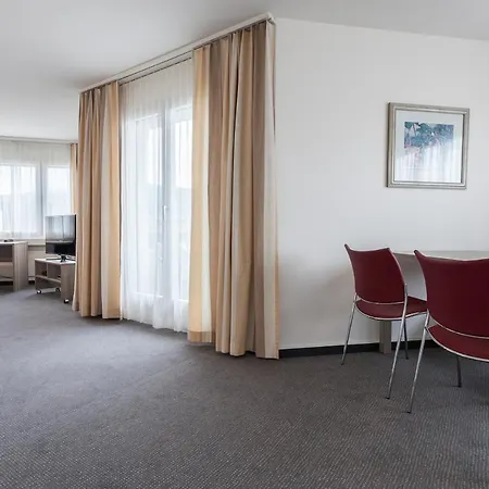 아파트 Ema House Serviced Aussersihl