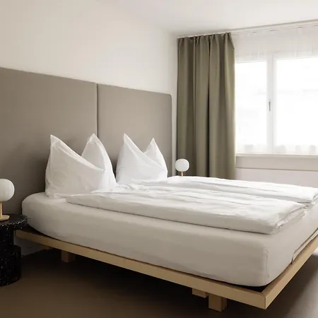 Ema House Serviced Aussersihl 취리히