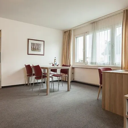 Ema House Serviced Aussersihl * 취리히