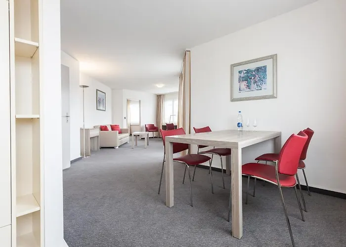 Ema House Serviced Aussersihl